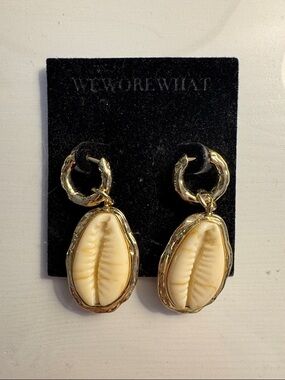 WeWoreWhat Gold Shell Earrings with Cream Cowrie Shells NEW